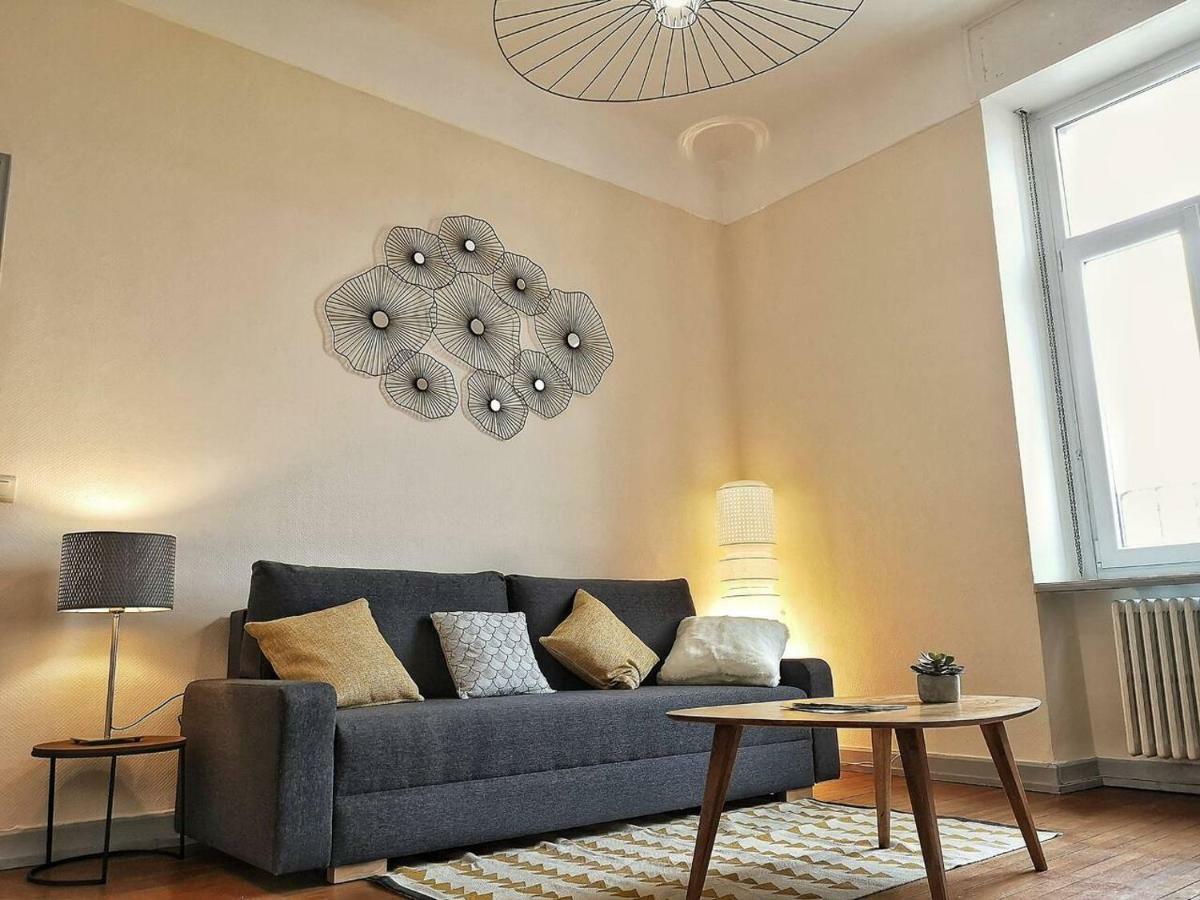Le XI - Suite Colmar Gare - Parking Bagian luar foto