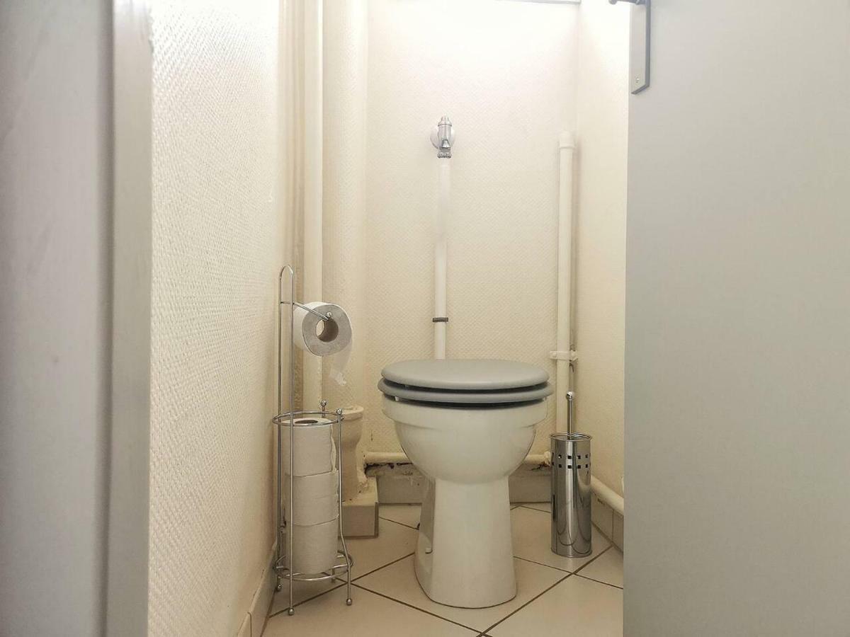 Le XI - Suite Colmar Gare - Parking Bagian luar foto