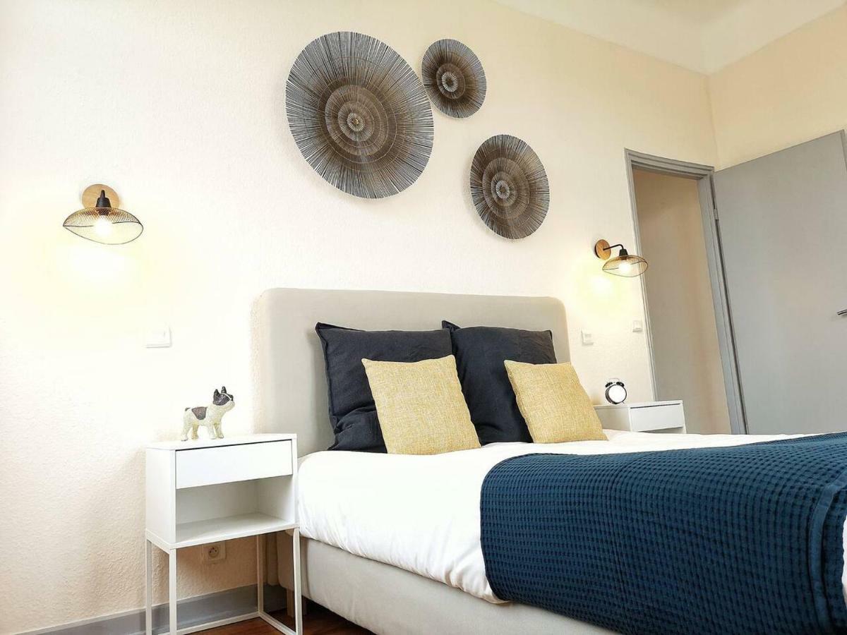 Le XI - Suite Colmar Gare - Parking Bagian luar foto