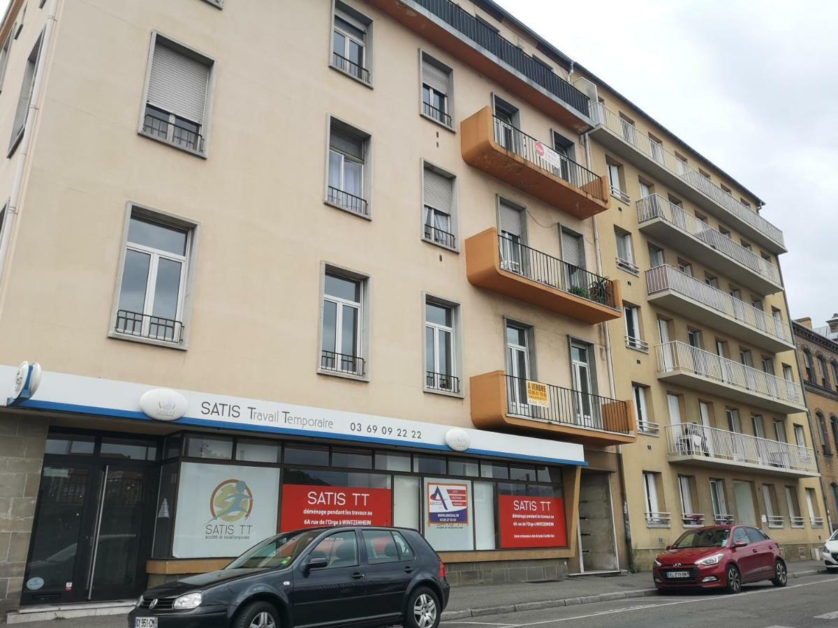 Le XI - Suite Colmar Gare - Parking Bagian luar foto